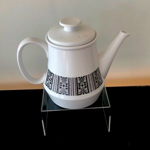 Stylized Noritake Pot